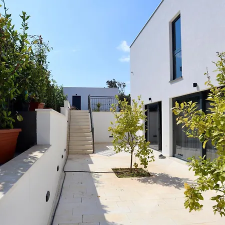 Villa Aves