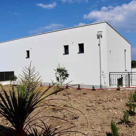 Villa Aves *