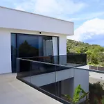 Villa Aves Rogač