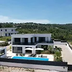 Villa Aves