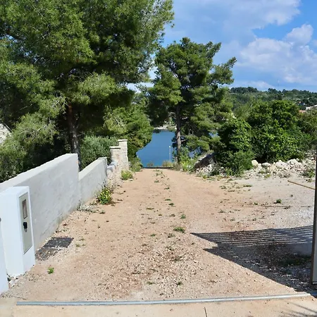 Aves With Pool, Gym And Sauna - Four Bedroom Rogač